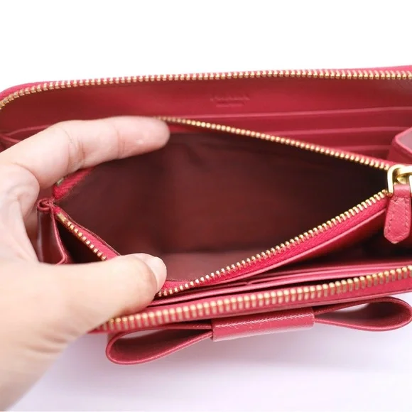 🍓PRADA Saffiano Wallet - Picture 6 of 11